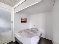 Недвижимость Квартира, 2,5 комнаты, центр: 7