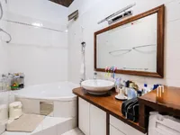 Недвижимость Четырехкомнатная Квартира Центр: 12