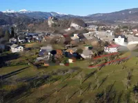 Недвижимость Участок, пригодный для строительства Блед.: 5