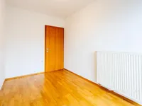 Недвижимость Квартира, 3-комнатная, Шишка: 7