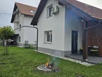 Недвижимость Дом у Центра Любляны: 13