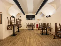 Недвижимость Коммерческое помещение в центре: 1