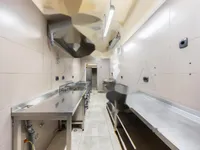 Недвижимость Коммерческое помещение в центре: 13