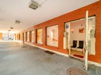 Недвижимость Коммерческое помещение в центре: 2