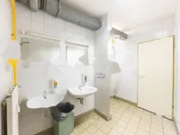 Недвижимость Офисное помещение Бежиград: 8