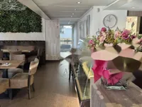 Недвижимость Коммерческое помещение: 1