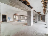 Недвижимость Офисное помещение, склад: 10