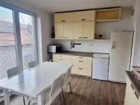 Недвижимость Двухкомнатная квартира Кошезе: 1