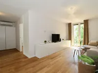 Недвижимость 2-комнатная квартира в центре: 3