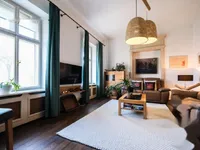 Недвижимость Четырехкомнатная квартира в центре: 3