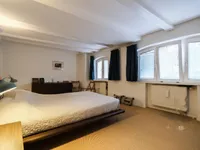 Недвижимость Четырехкомнатная квартира в центре: 9