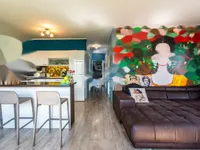 Недвижимость Квартира с большой террасой: 3