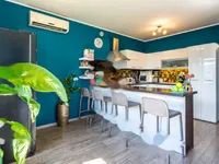 Недвижимость Квартира с большой террасой: 4