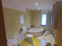 Недвижимость Квартира, 3 комнаты Сечовле: 8