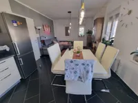 Недвижимость Двухкомнатная квартира Изола: 4