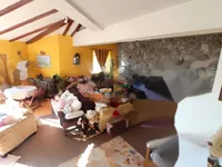 Недвижимость Коттедж 200 м², Центр, Опатия: 8