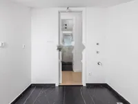 Недвижимость Четырехкомнатная квартира в центре: 11