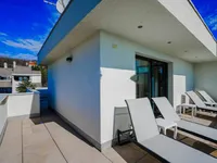 Недвижимость Семейный дом 250 м², Опатия: 3