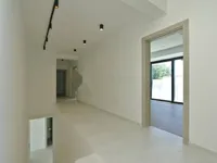 Недвижимость Новый дом 300 м² в центре: 23