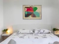 Недвижимость Двухкомнатная квартира в центре: 14