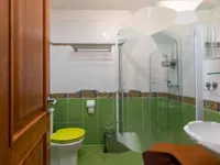 Недвижимость Двухкомнатная квартира в центре: 18