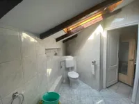 Недвижимость Трехкомнатная квартира, Центр: 7