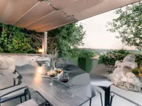 Недвижимость Трехкомнатная квартира Центр: 15