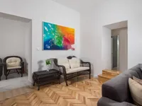 Недвижимость Трехкомнатная квартира Центр: 11