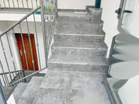 Недвижимость Трехкомнатная квартира в центре: 4