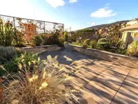 Недвижимость Двухкомнатная квартира Центр: 12