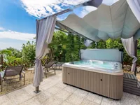 Недвижимость Четырёхкомнатная квартира в центре: 5