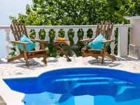 Недвижимость Семейный дом 430 м², Центр.: 11