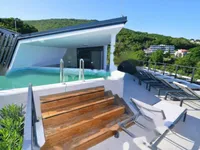 Недвижимость Семейный дом 360 м², Центр: 2