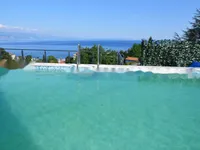 Недвижимость Семейный дом 360 м², Центр: 9