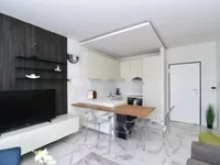 Недвижимость Семейный дом 360 м², Центр: 12
