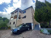 Недвижимость Частный дом 394 м², Центр: 1