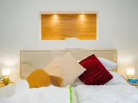 Недвижимость Двухкомнатная квартира в центре: 10