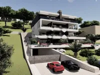 Недвижимость Трехкомнатная квартира в центре: 6