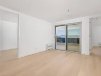 Недвижимость Трехкомнатная квартира в центре: 7