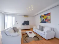 Недвижимость Четырехкомнатная квартира в центре: 10