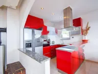 Недвижимость Четырехкомнатная квартира в центре: 15