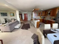 Недвижимость Трехкомнатная квартира в центре Опатии: 3