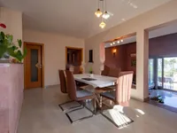 Недвижимость Семейный дом 340 м², Центр: 2