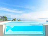 Недвижимость Семейный дом 200 м² в Центре: 1