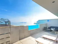 Недвижимость Семейный дом 200 м² в Центре: 3