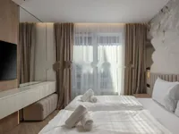 Недвижимость Трёхкомнатная квартира в Центре: 27