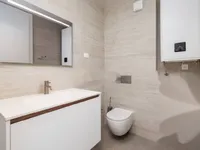 Недвижимость Двухкомнатная квартира Центр: 11