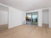 Недвижимость Двухкомнатная квартира Центр: 18