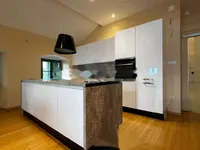 Недвижимость Четырехкомнатная квартира в Центре: 3