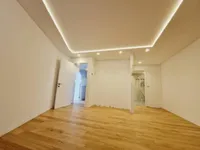 Недвижимость Четырехкомнатная квартира в Центре, Опатия: 4